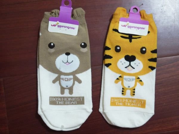 [衣服穿搭]收到可愛的小禮物。韓國動物造型襪子
